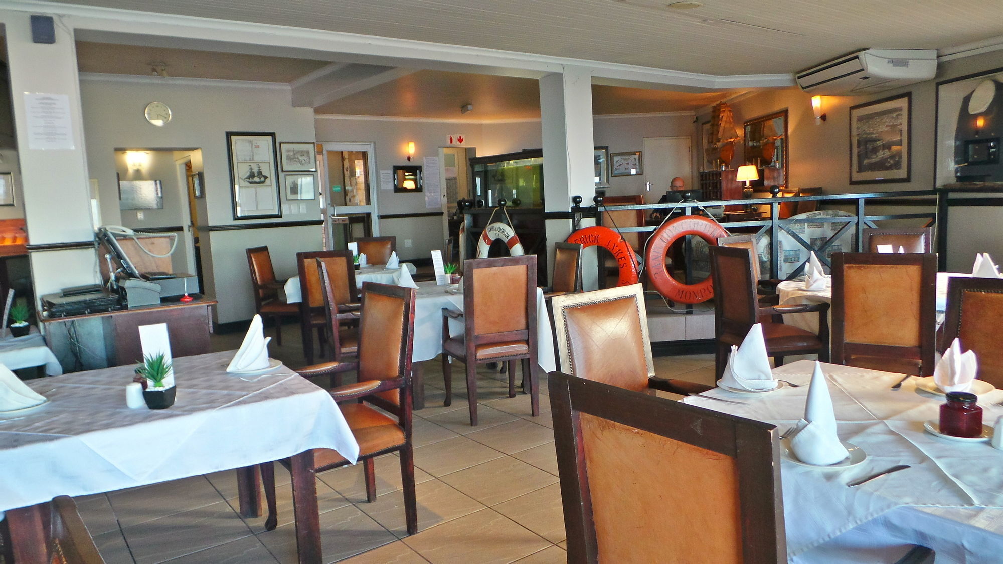 Chapman Hotel And Conference Centre Port Elizabeth Extérieur photo
